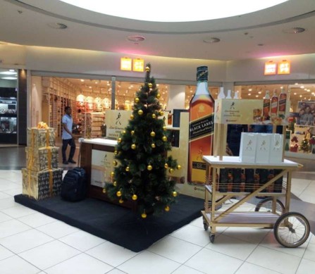 JOHNNIE WALKER ATRIUM ACTIVATION — 3